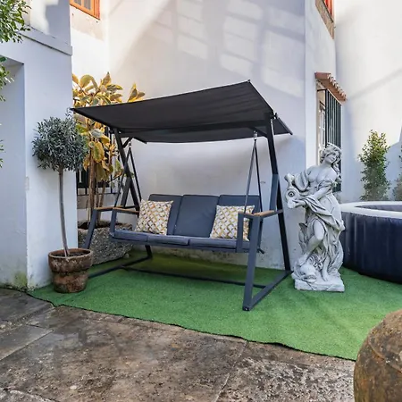 住宿加早餐酒店 Small Cozy In Palace Patio With Hot Tub And Snooker - Wow 辛特拉